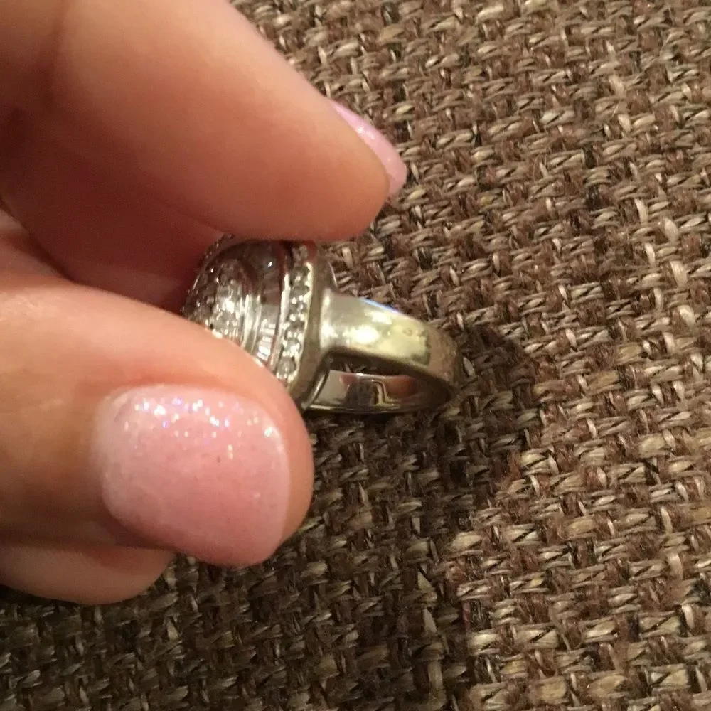 DIAMOND 14K WHITE GOLD SIZE 6